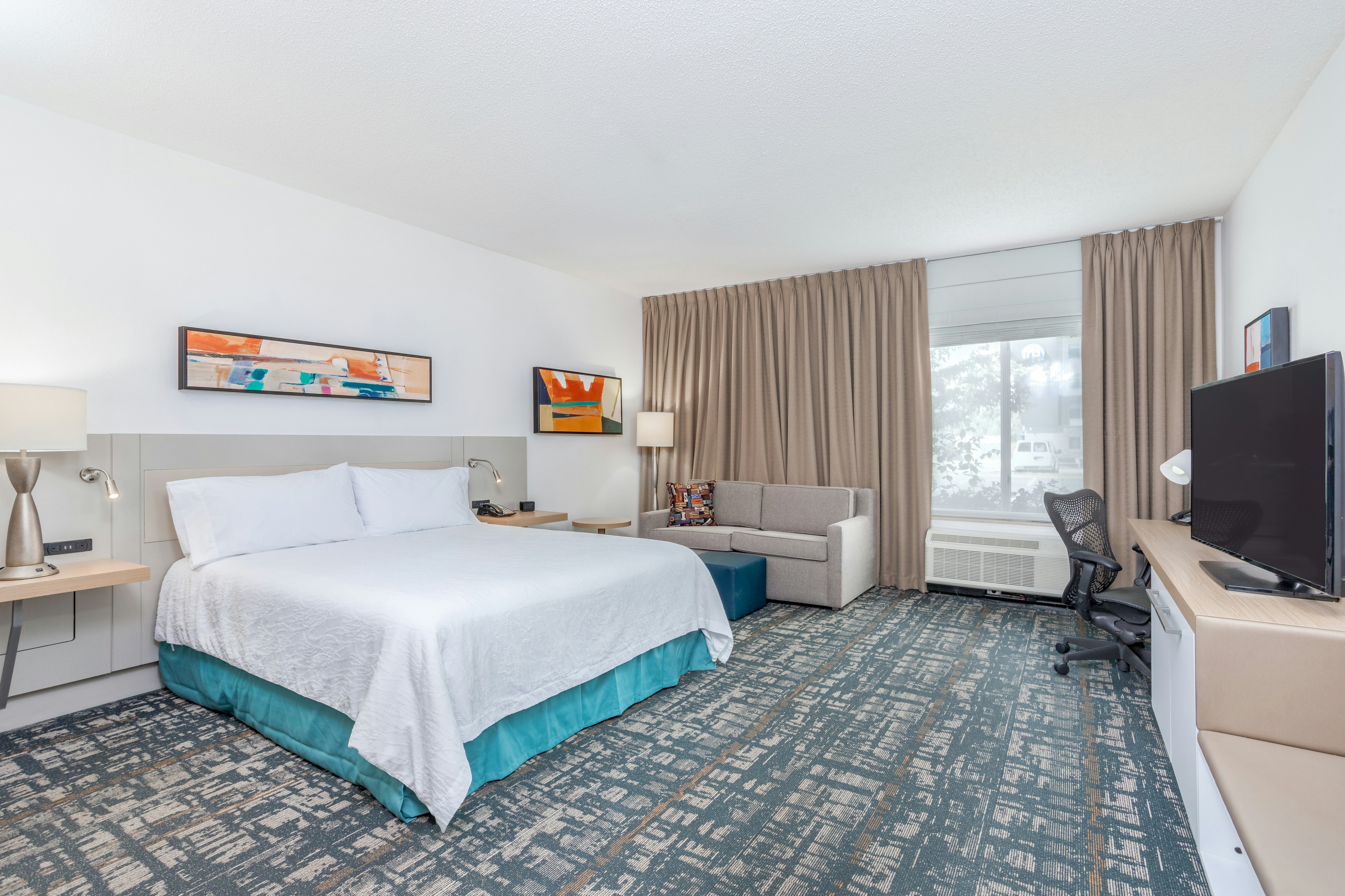 ROOM, KING BED, ACCESSIBLE