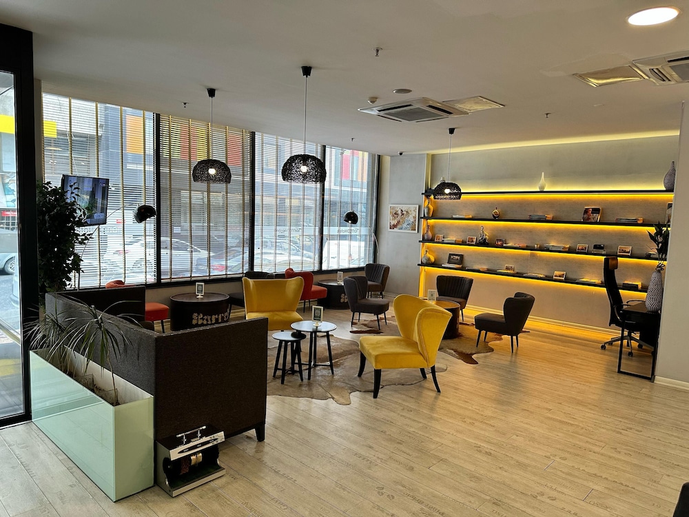 TEMPO FAIR SUITES 43/65