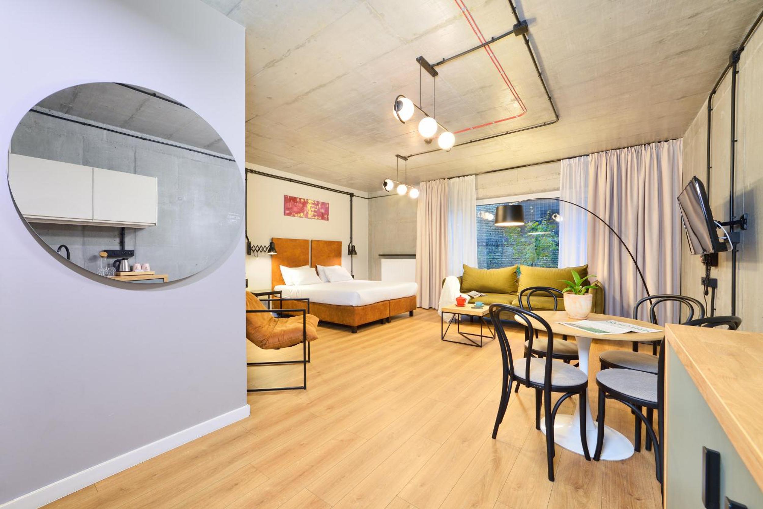 3 Rooms, Studio, Kitchen, Fabryka Building