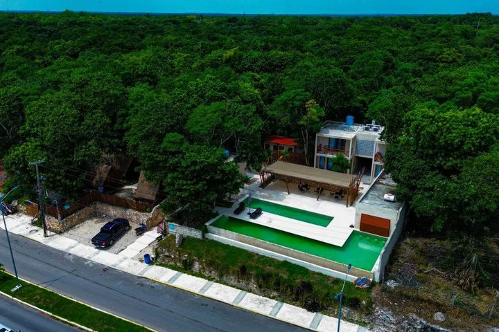 Hotel Y Glamping Azul Maria Bacalar 9/13