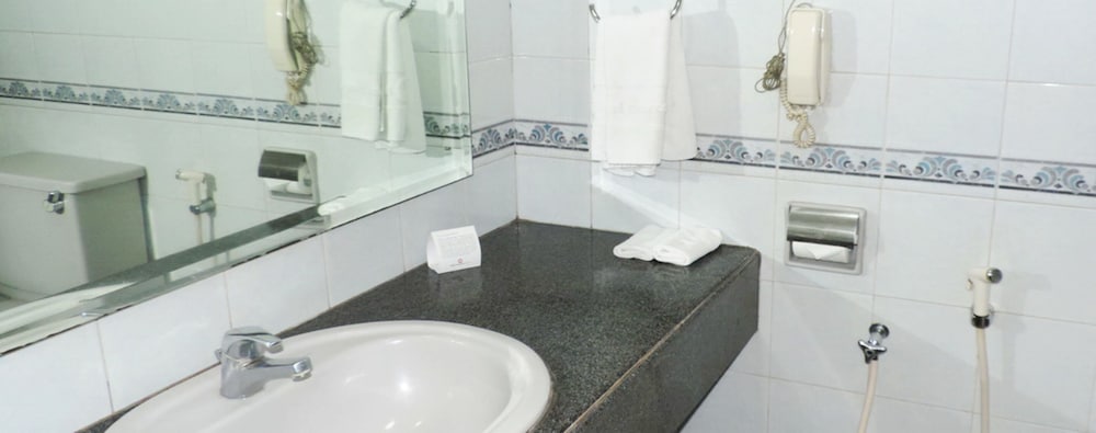 Hotel Marcopolo Jakarta 33/83