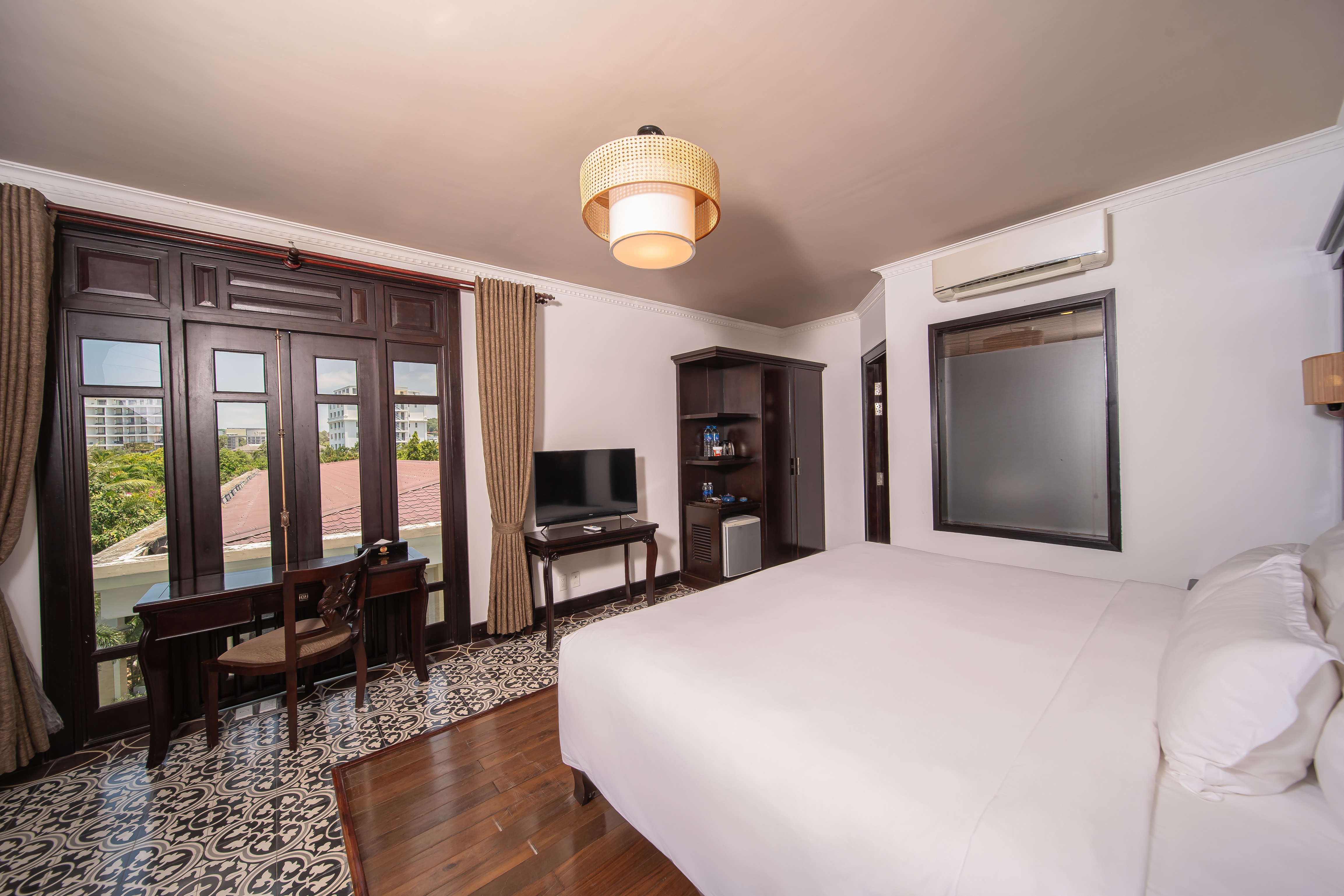 Deluxe, Twin Beds, Balcony