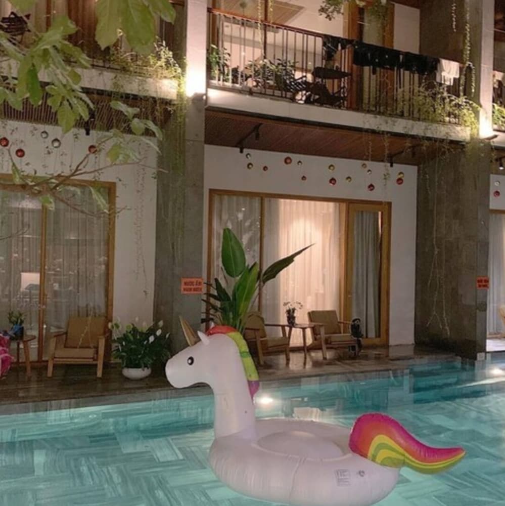 Tam House Villa Hotel 25/50