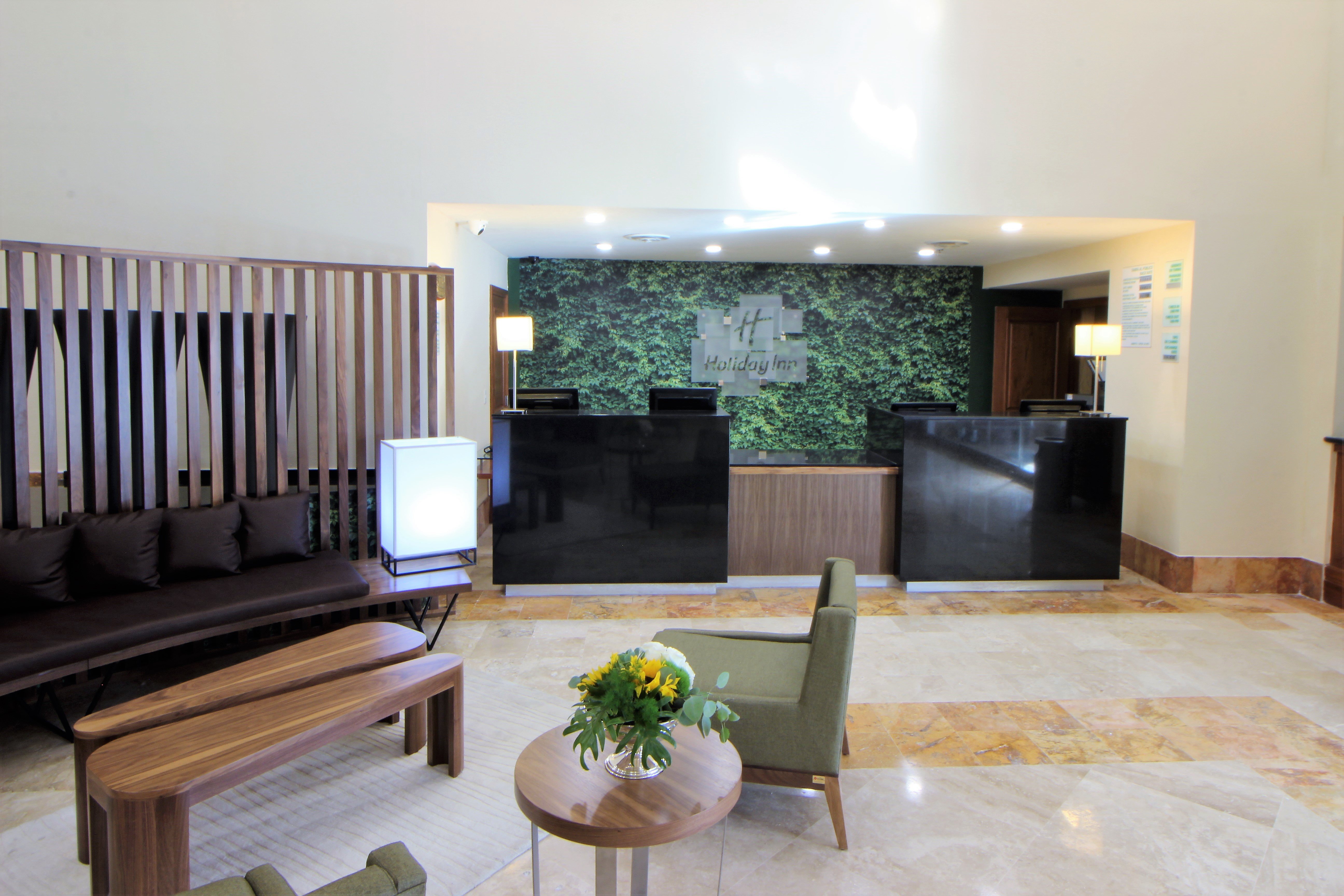 Holiday Inn Monterrey Valle 7/50