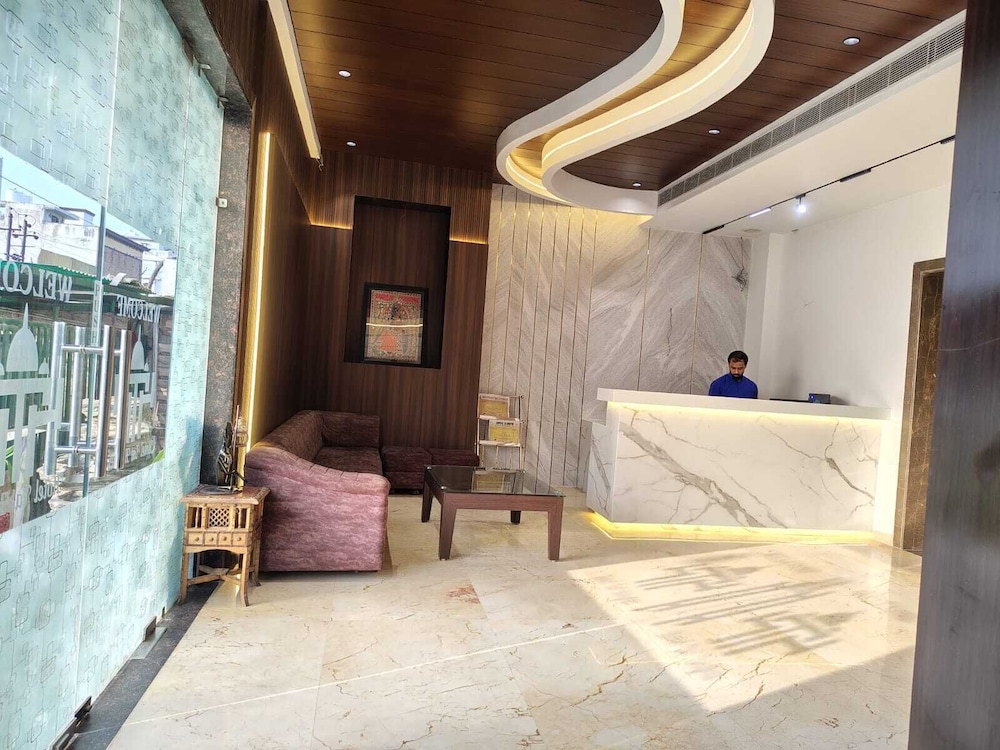 Fabhotel Taj Nagari 7/50
