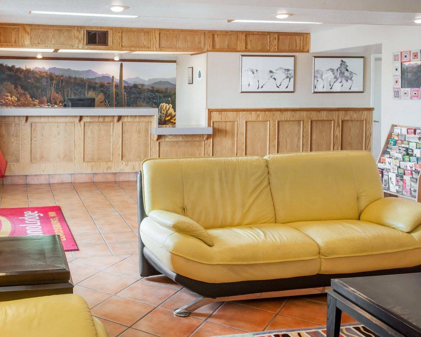 Econo Lodge Lordsburg I-10 7/16