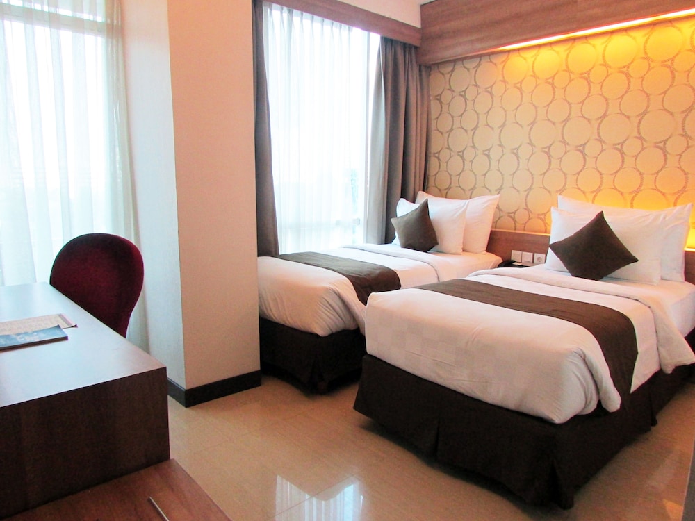D prima Hotel Mega Kuningan (Ex GP Hotel Mega Kuningan) 12/53