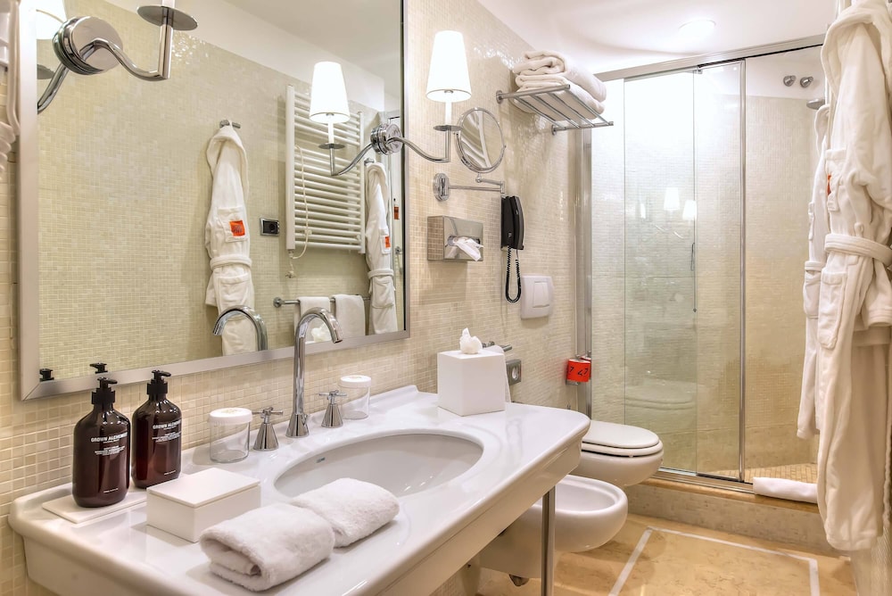 Fortyseven Boutique Hotel 44/63