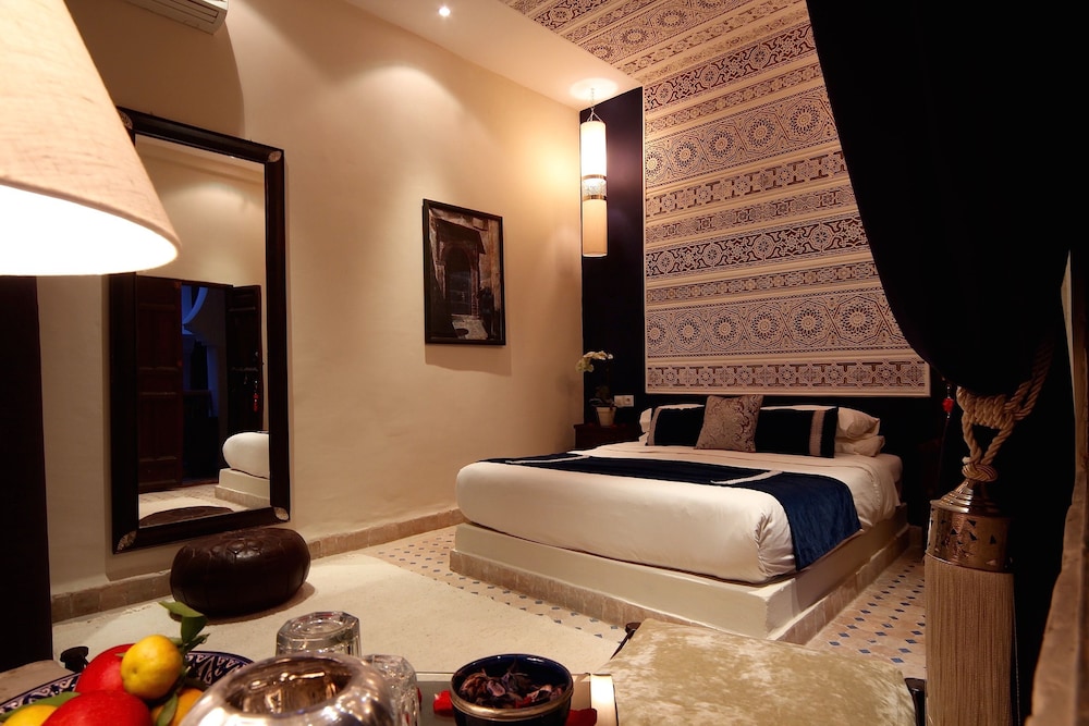 Riad Jona 21/74