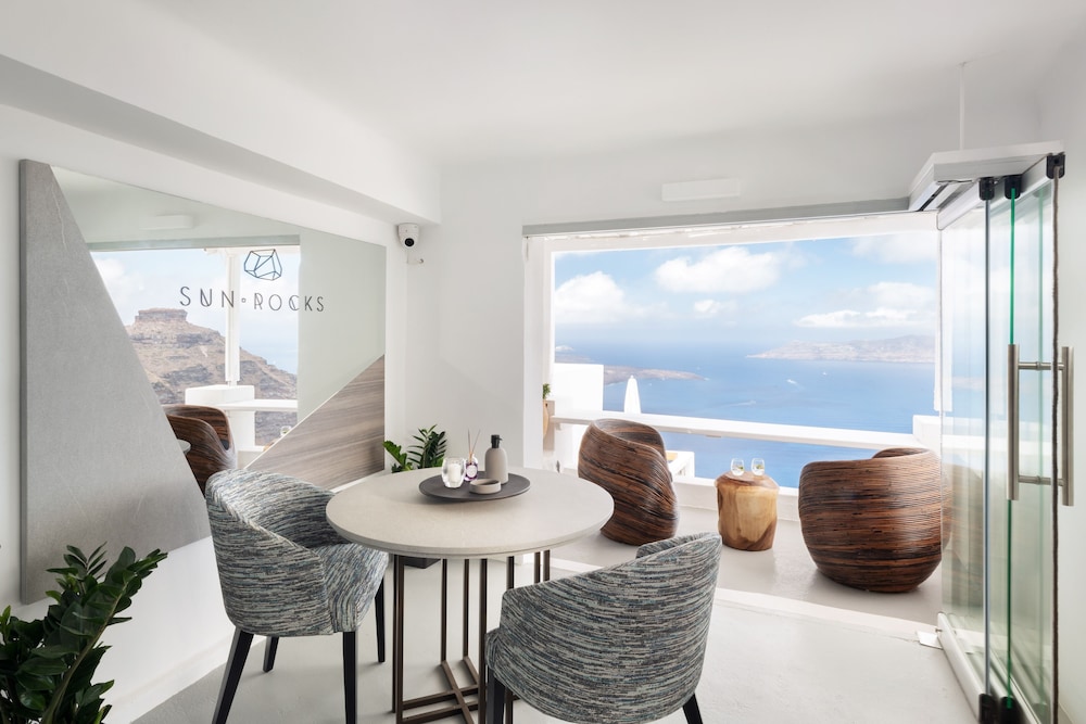 Sunrocks Hotel - Adults Only 51/69