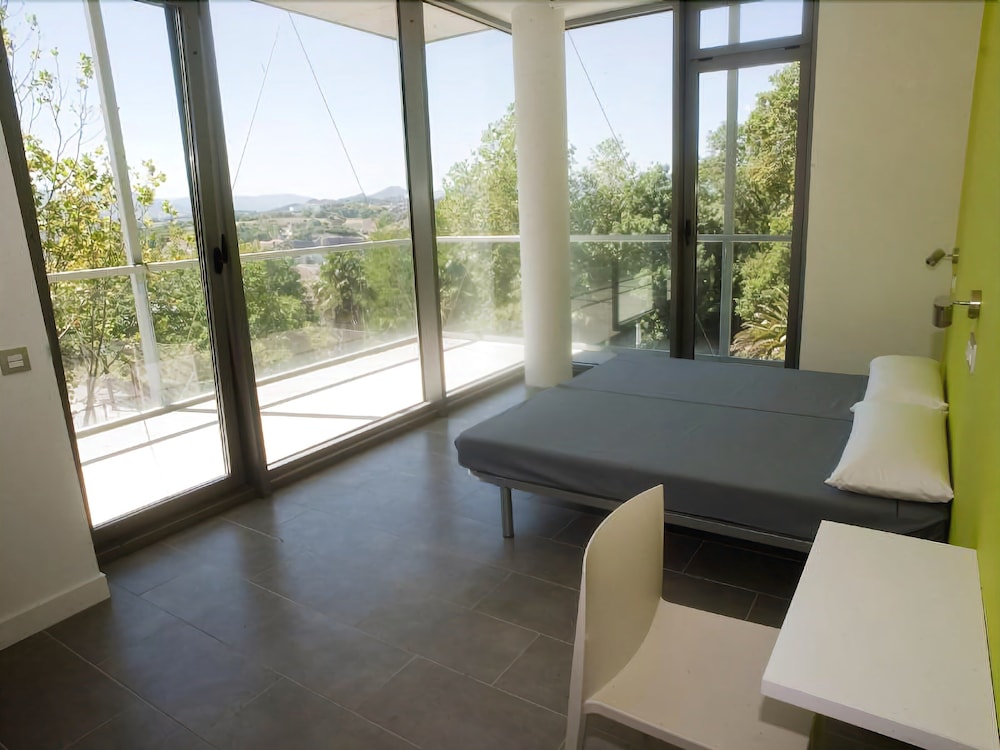 Green Nest Hostel Uba Aterpetxea 47/66