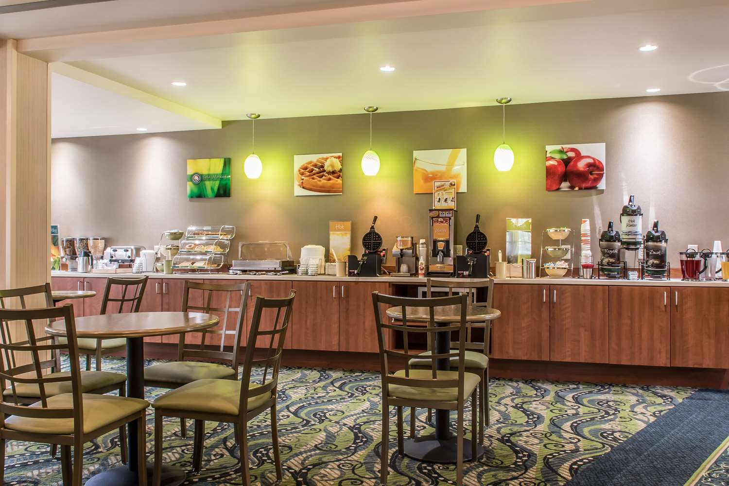 Quality Inn Bedford 25/29