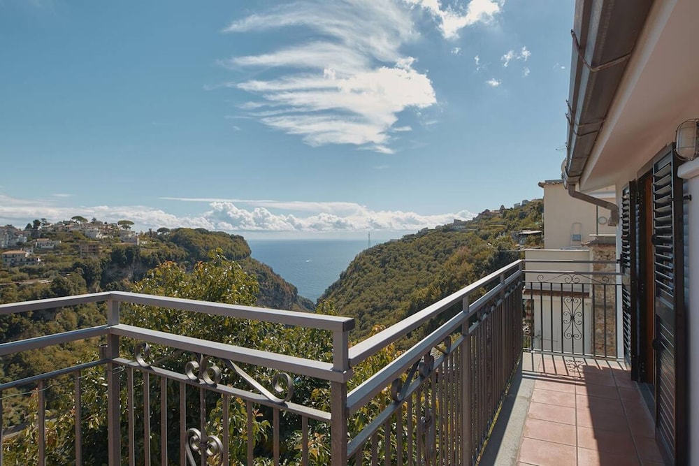 Hotel Villa Giuseppina 38/50