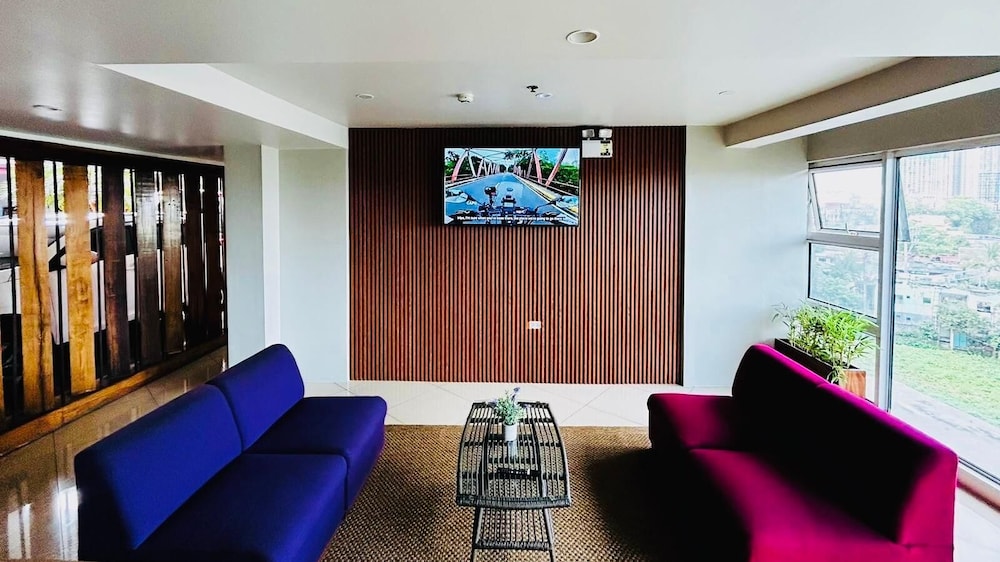 Myspace Hotel At Bgc 48/70