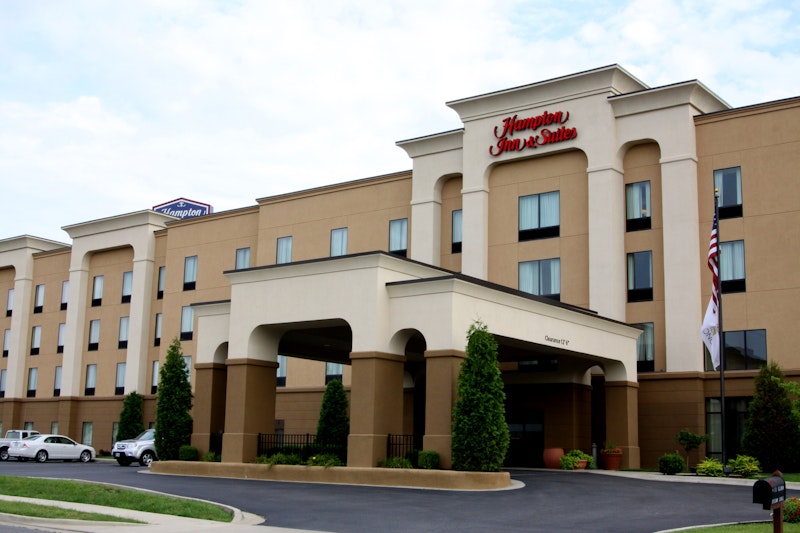 Hampton Inn Suites Paducah 55/55
