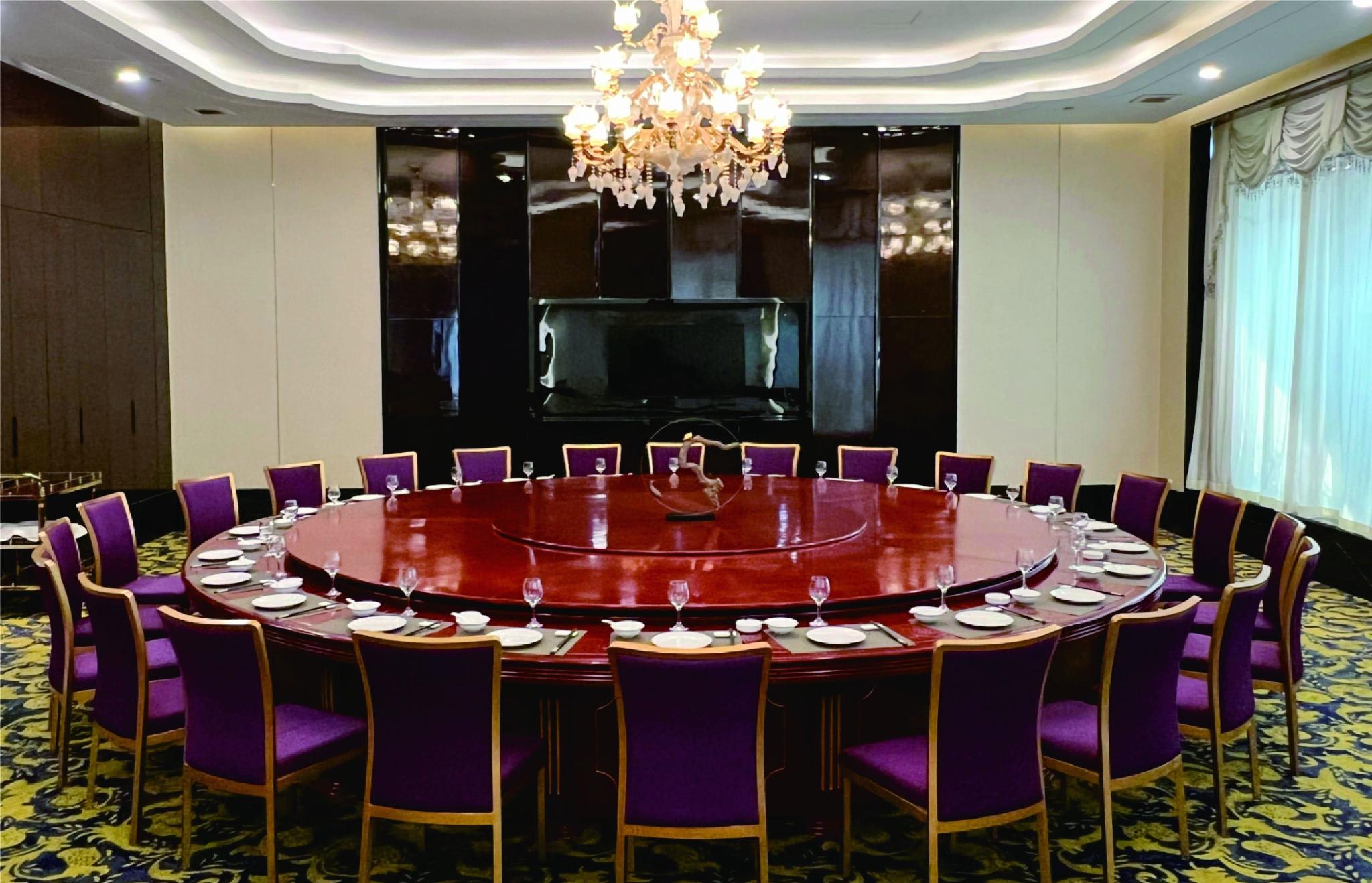Qiankun International Hotel Xiaogan 19/23