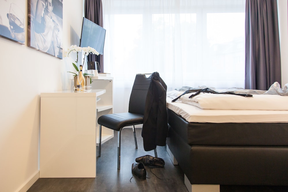 Hotel Stay 11/50