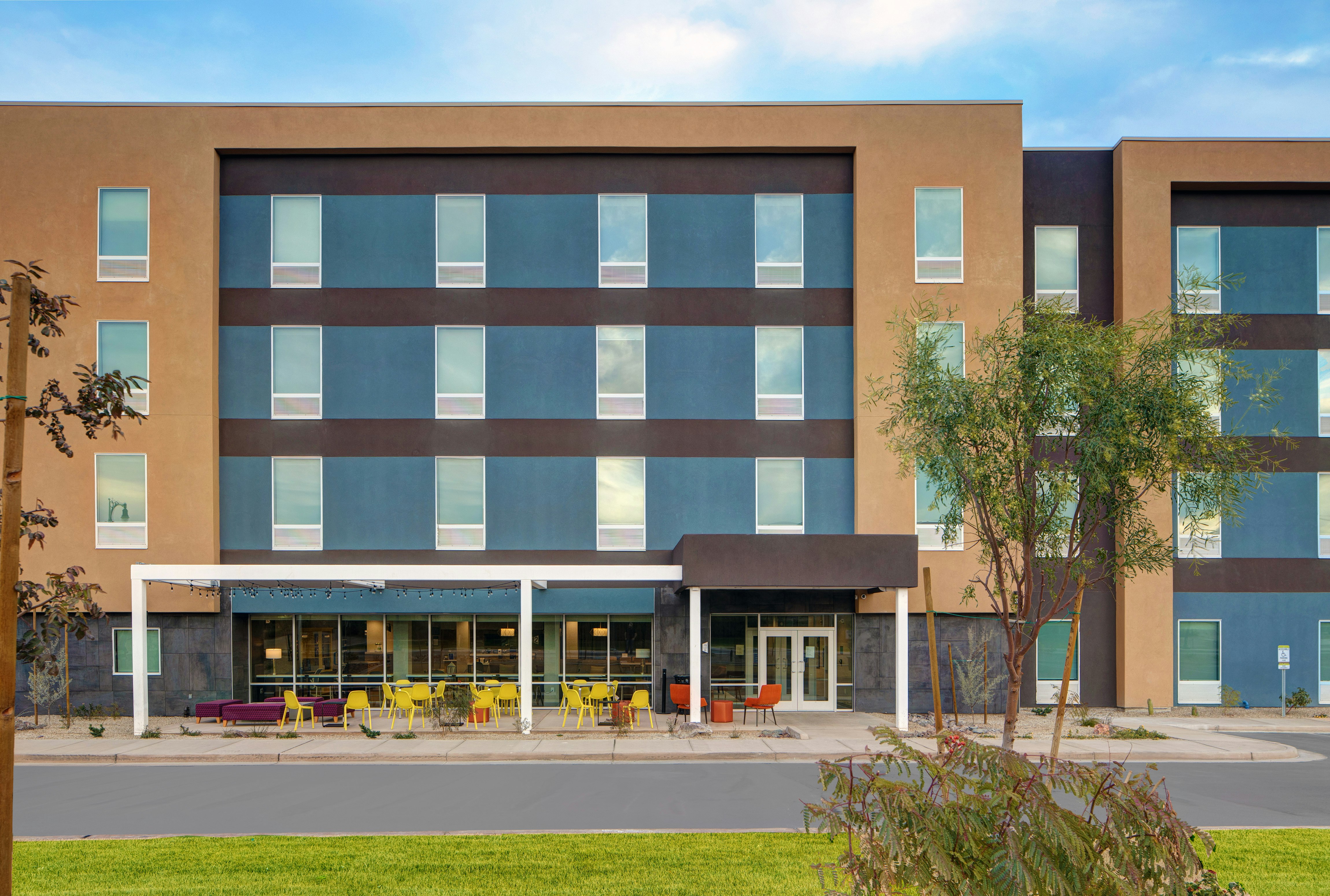 Home2 Suites By Hilton Yuma Pivot Point 1/22