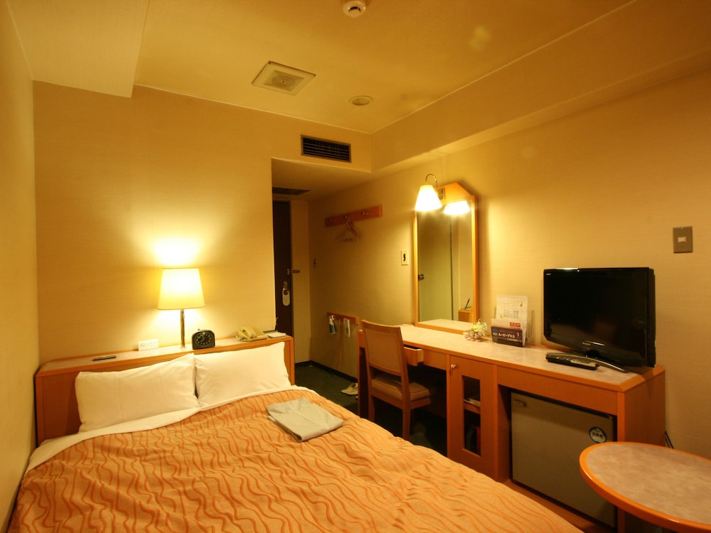 ROOM, SINGLE, SINGLE BED, SMOKING