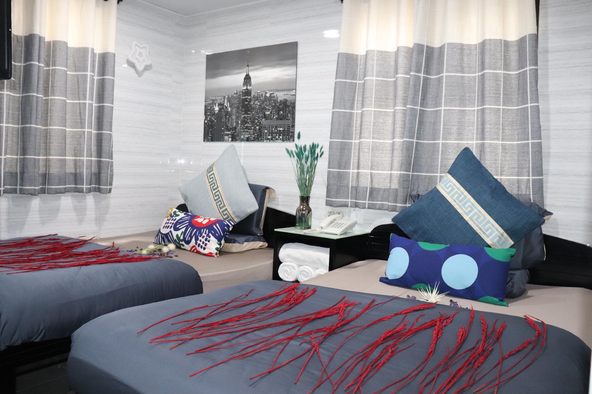 Room, 3 Double Beds