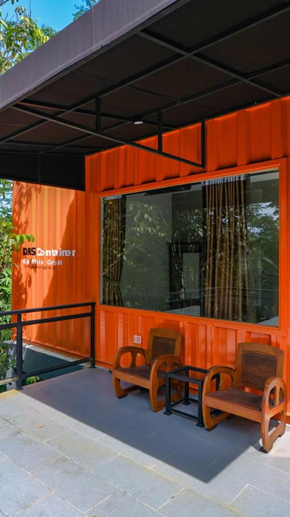 HAU Eco Lodges Citumang 11/50