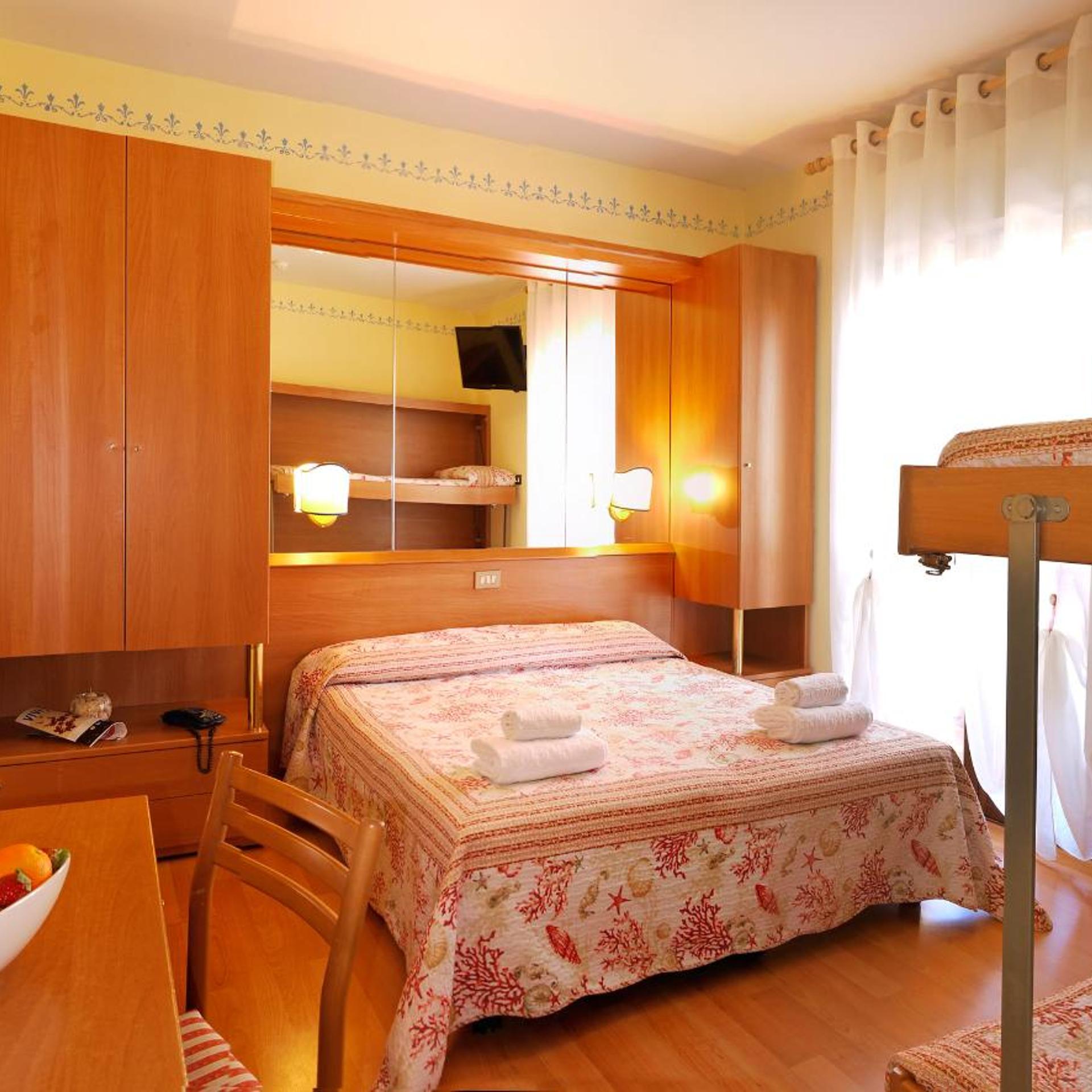 Hotel Germania 28/64