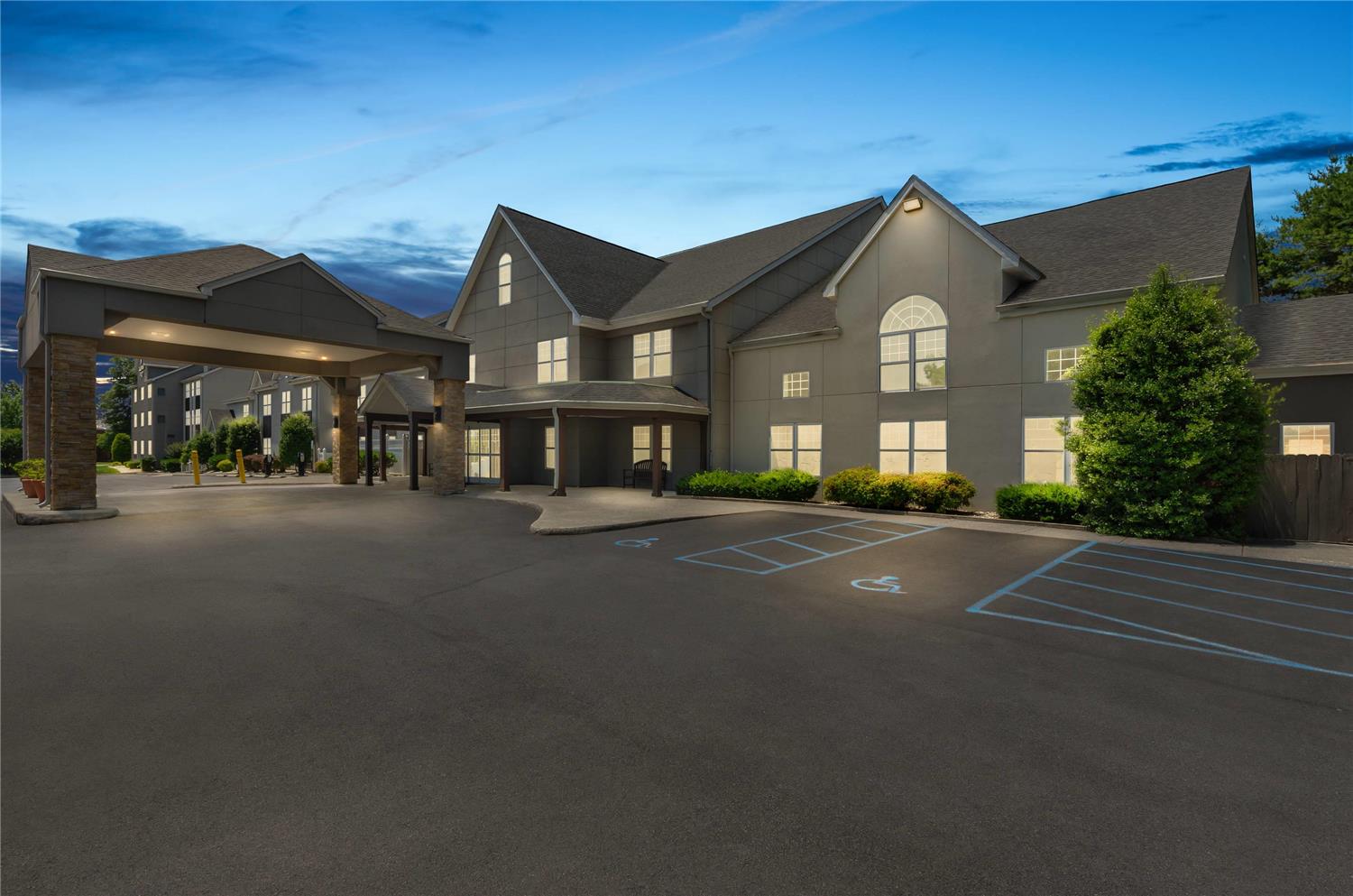 Country Inn Suites By Radisson Roanoke Va 45/48