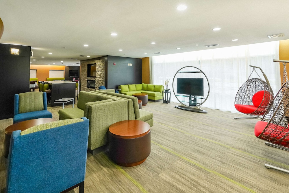 Comfort Suites Lake City 30/50