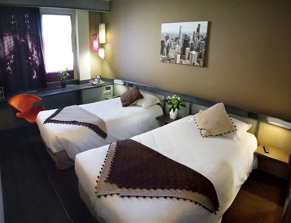 SUPERIOR, TWIN BEDS