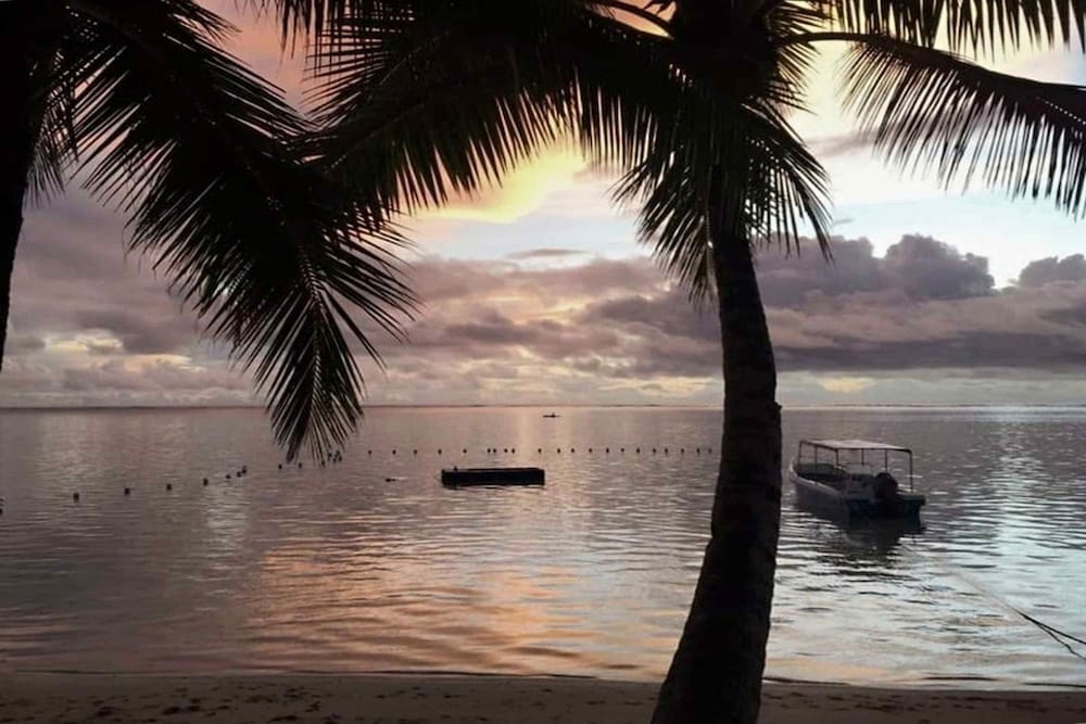 Romantic Beach Villas 40/50