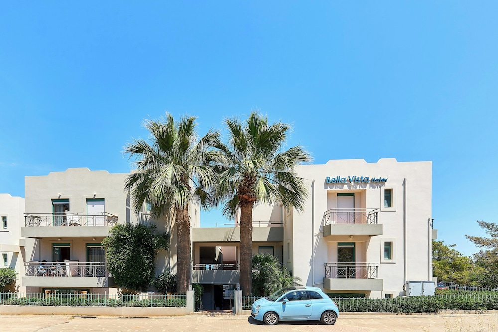 Bella Vista Hotel Apartments 41/49