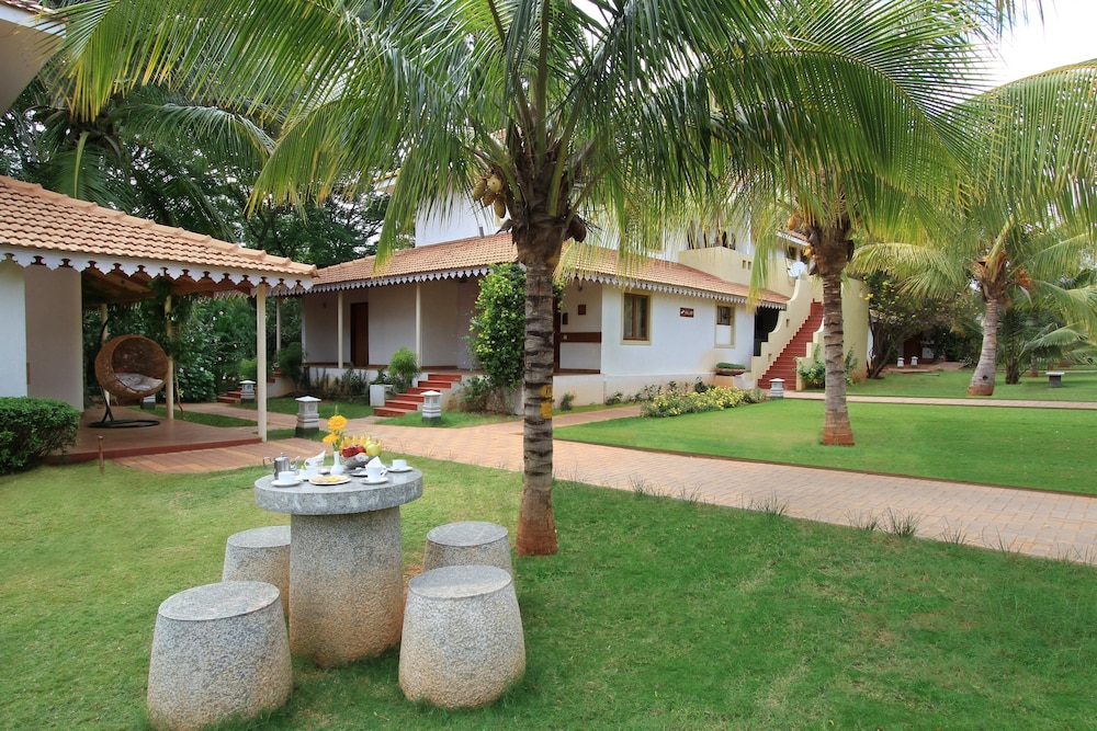 Silent Shore Resort Mysore 9/77