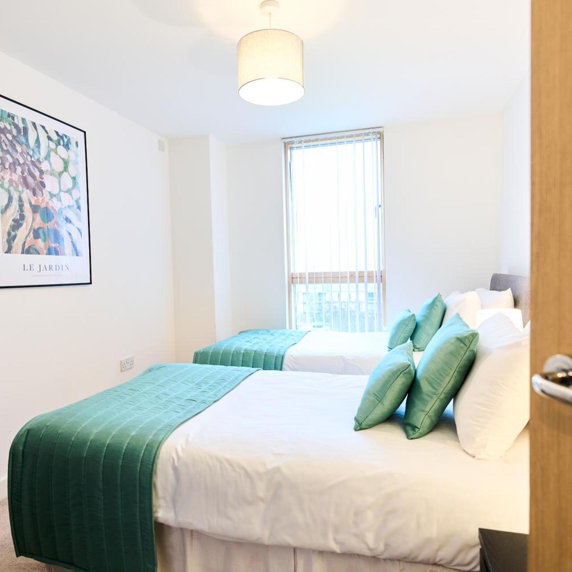 VIZION SERVICED APARTMENTS 16/50