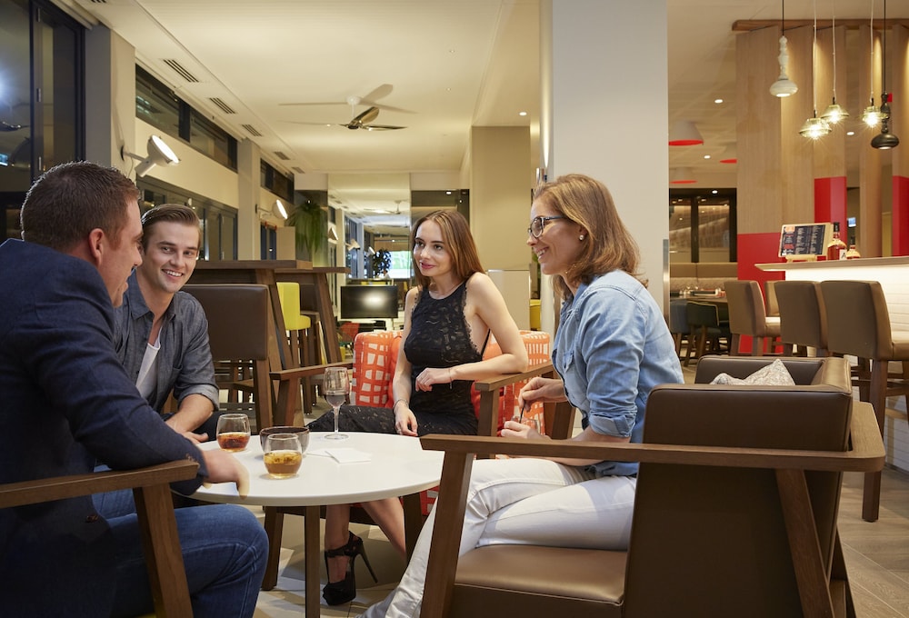 Holiday Inn Express Brisbane Central 44/53
