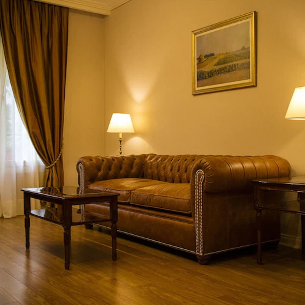 Melia Recoleta Plaza 48/73