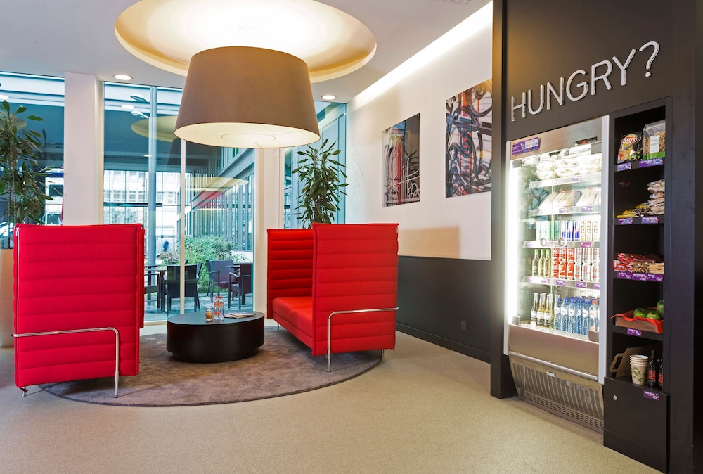 Park Inn by Radisson Brussels Midi 60/73