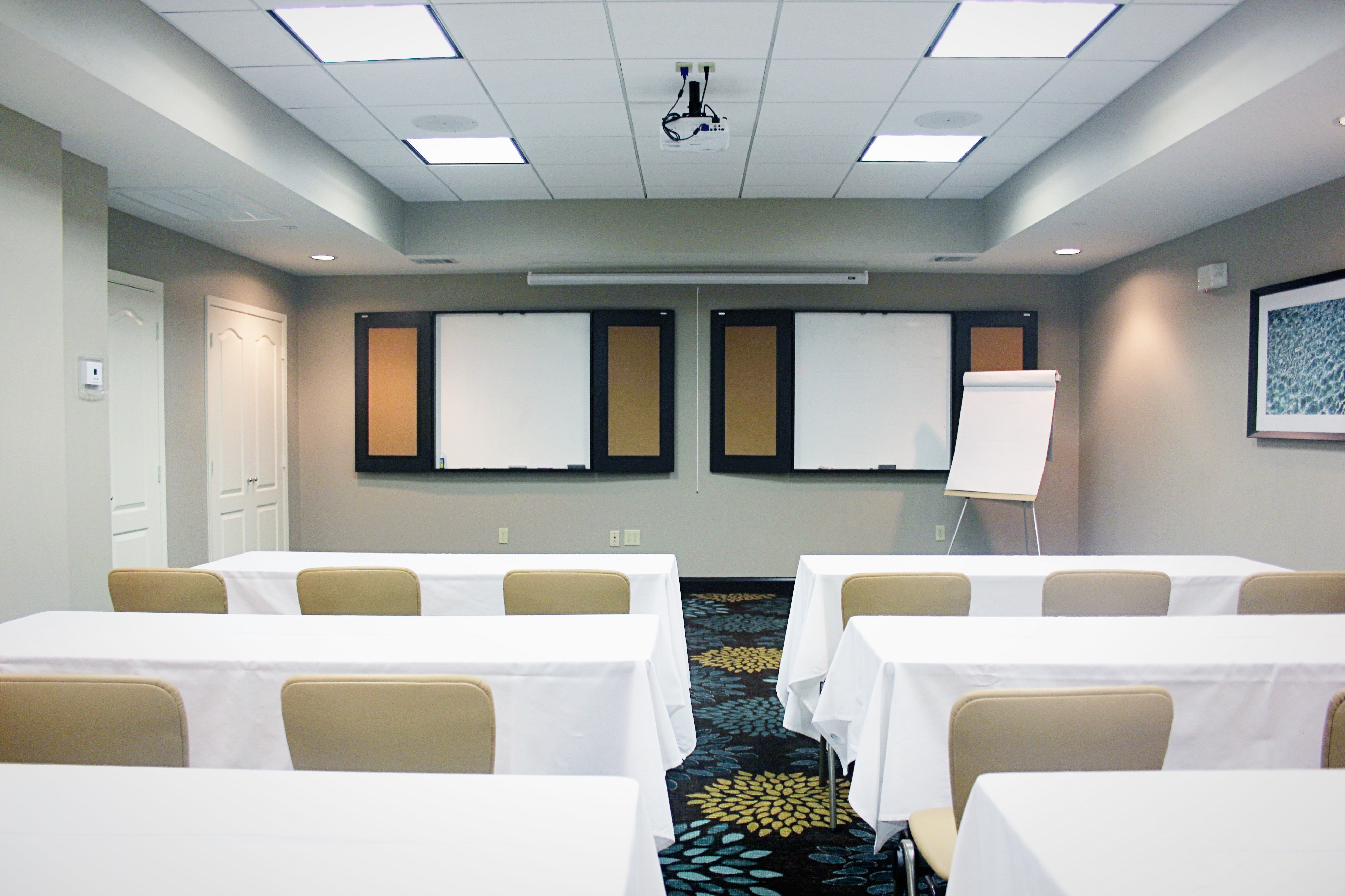Staybridge Suites Houston Iah - Beltway 8 30/36