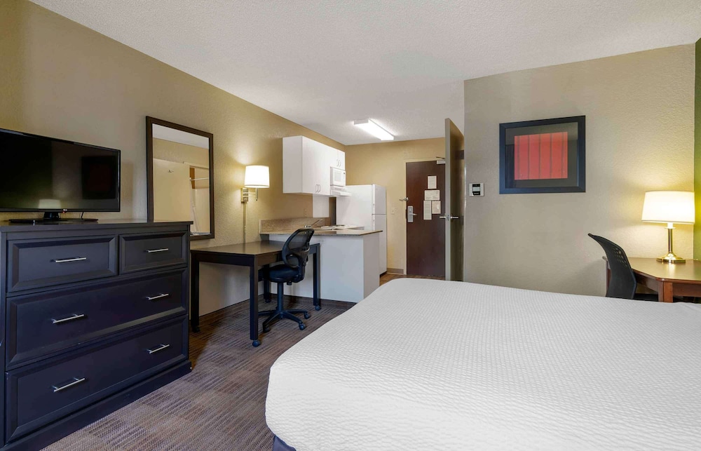 Extended Stay America Santa Rosa - North 16/53
