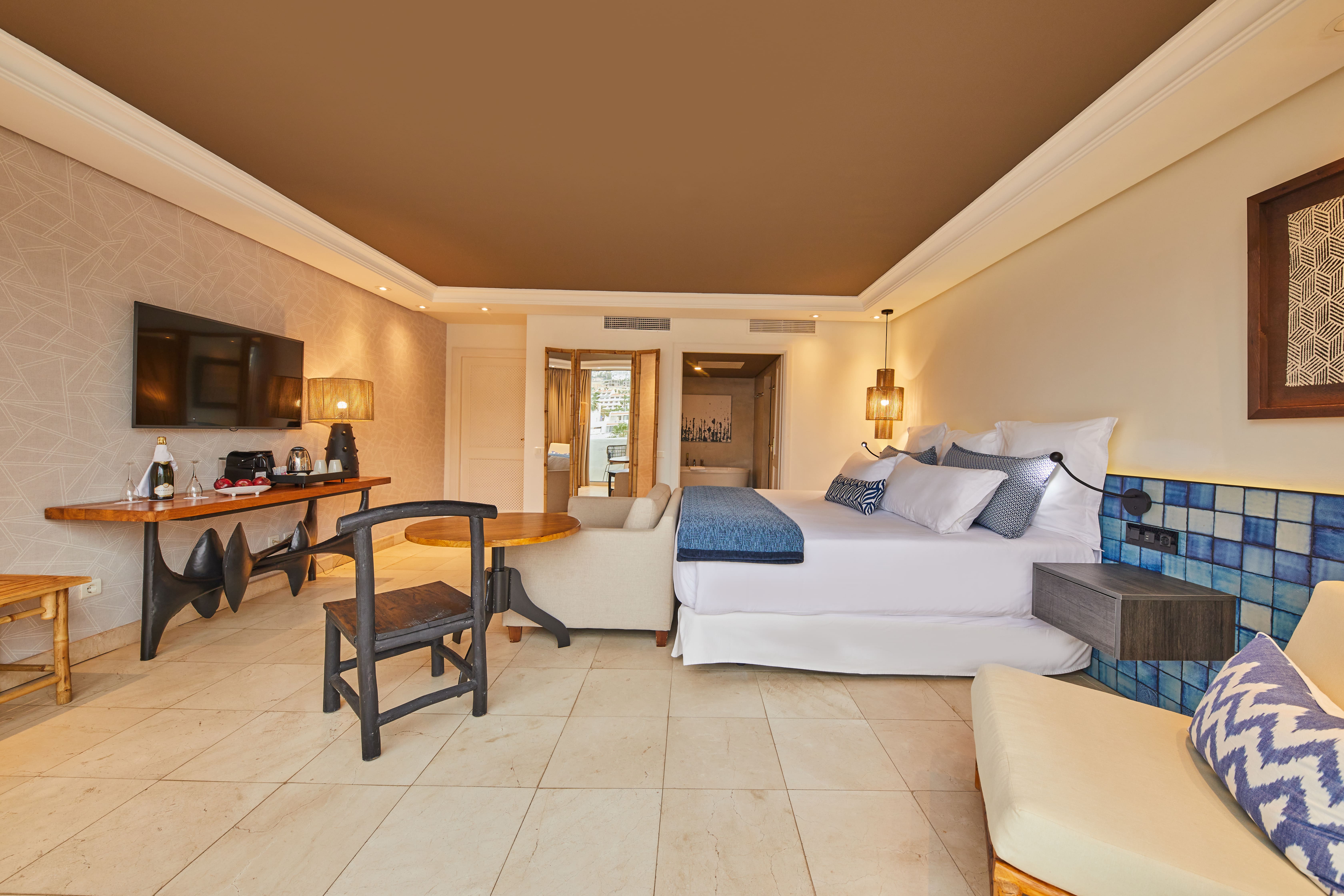 Preferred Club, Junior Suite, Single