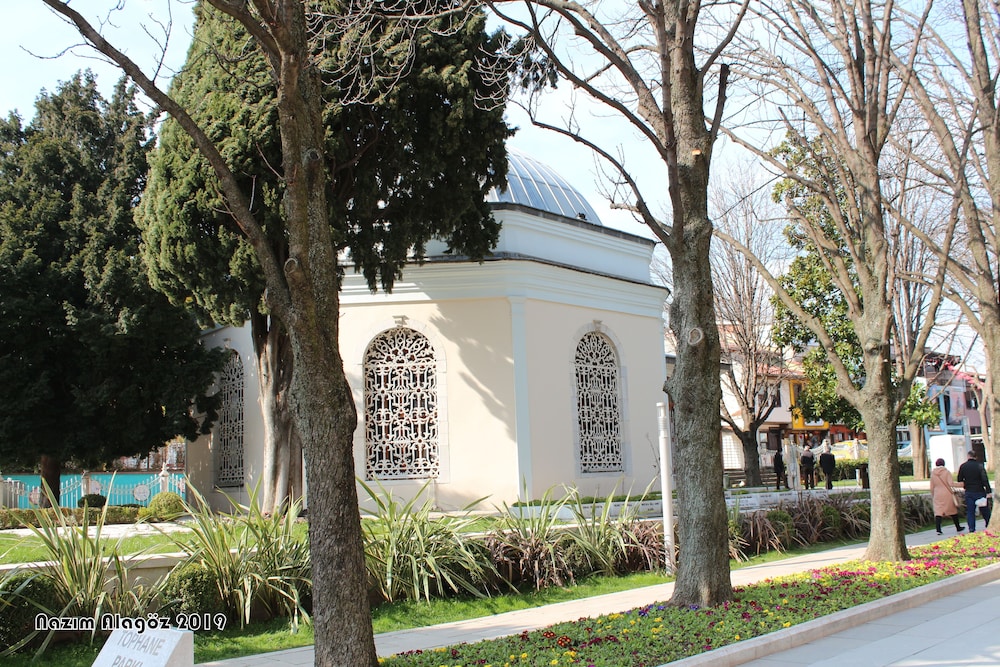Kavala Hotel 4/50