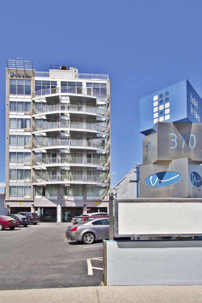 Le Bleu 2/41