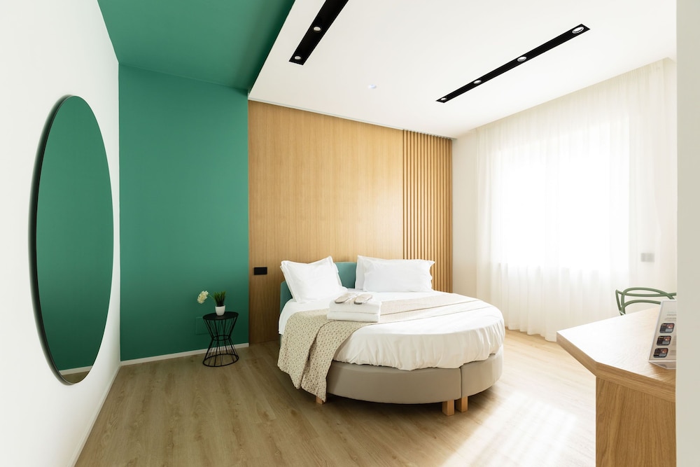 Hotel Plana 22/77