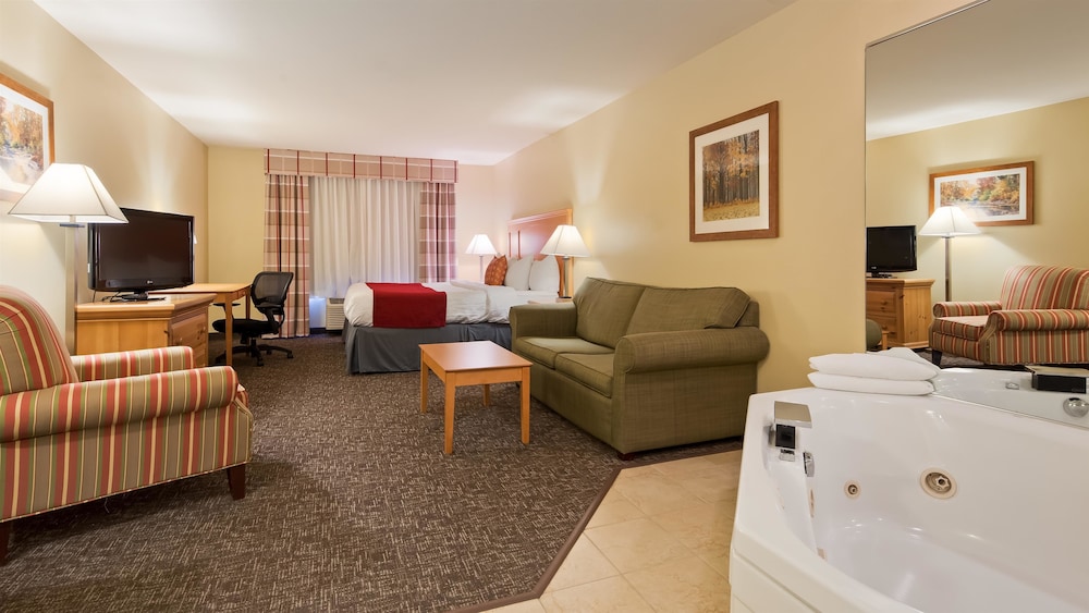 Sleep Inn & Suites near Spirit Mountain 41/49
