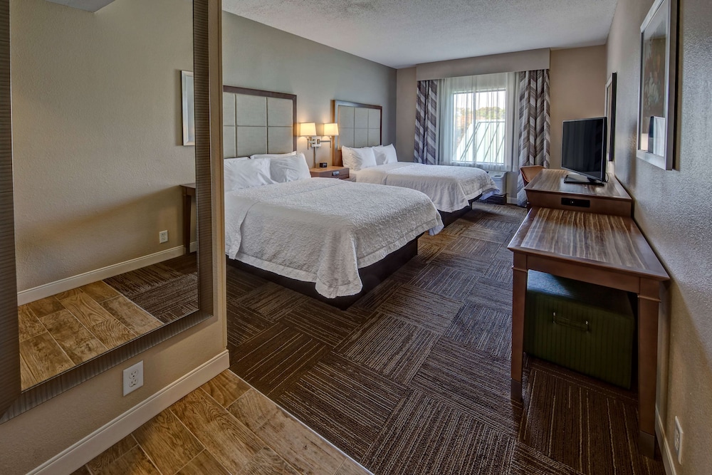 Hampton Inn Winter Haven 28/55