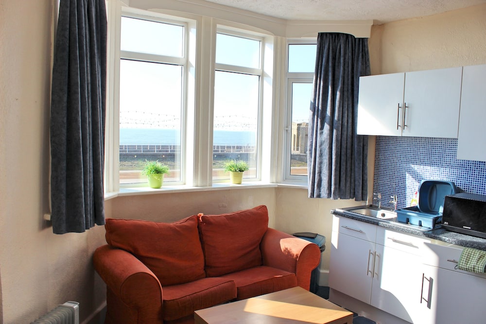 Sandpiper Holiday Apartments 26/50