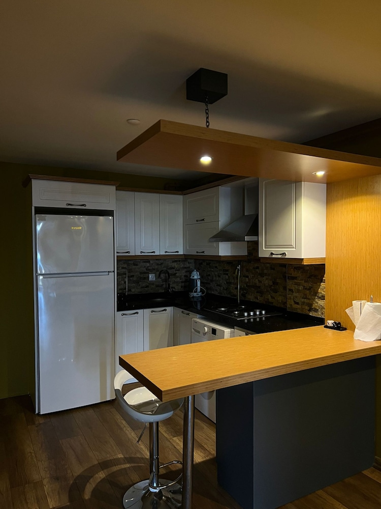 Deluxe Residence 43/57