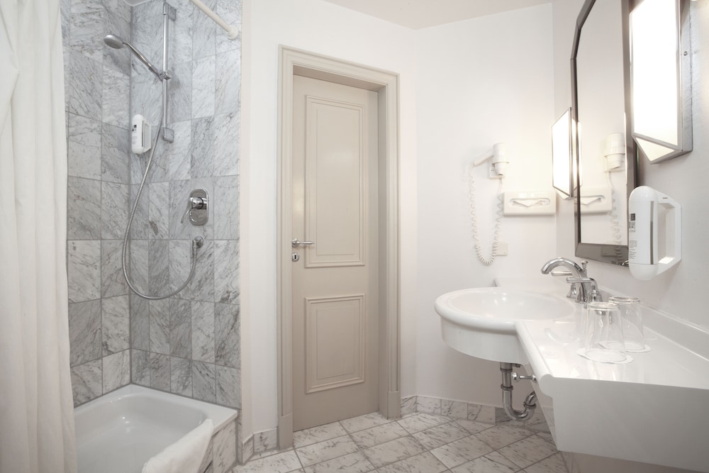 HOTEL FORSTHAUS DAMEROW 24/24