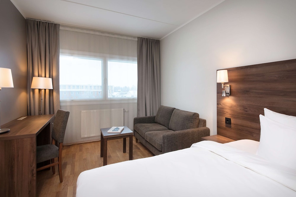 Room, Single