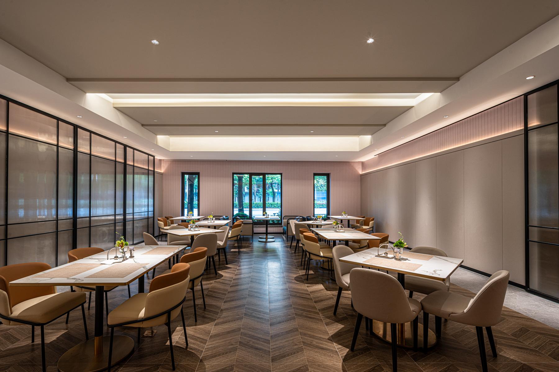 Homeinn Plus(Beijing Chaoyang High Speed Railway Station Joy City) 28/31