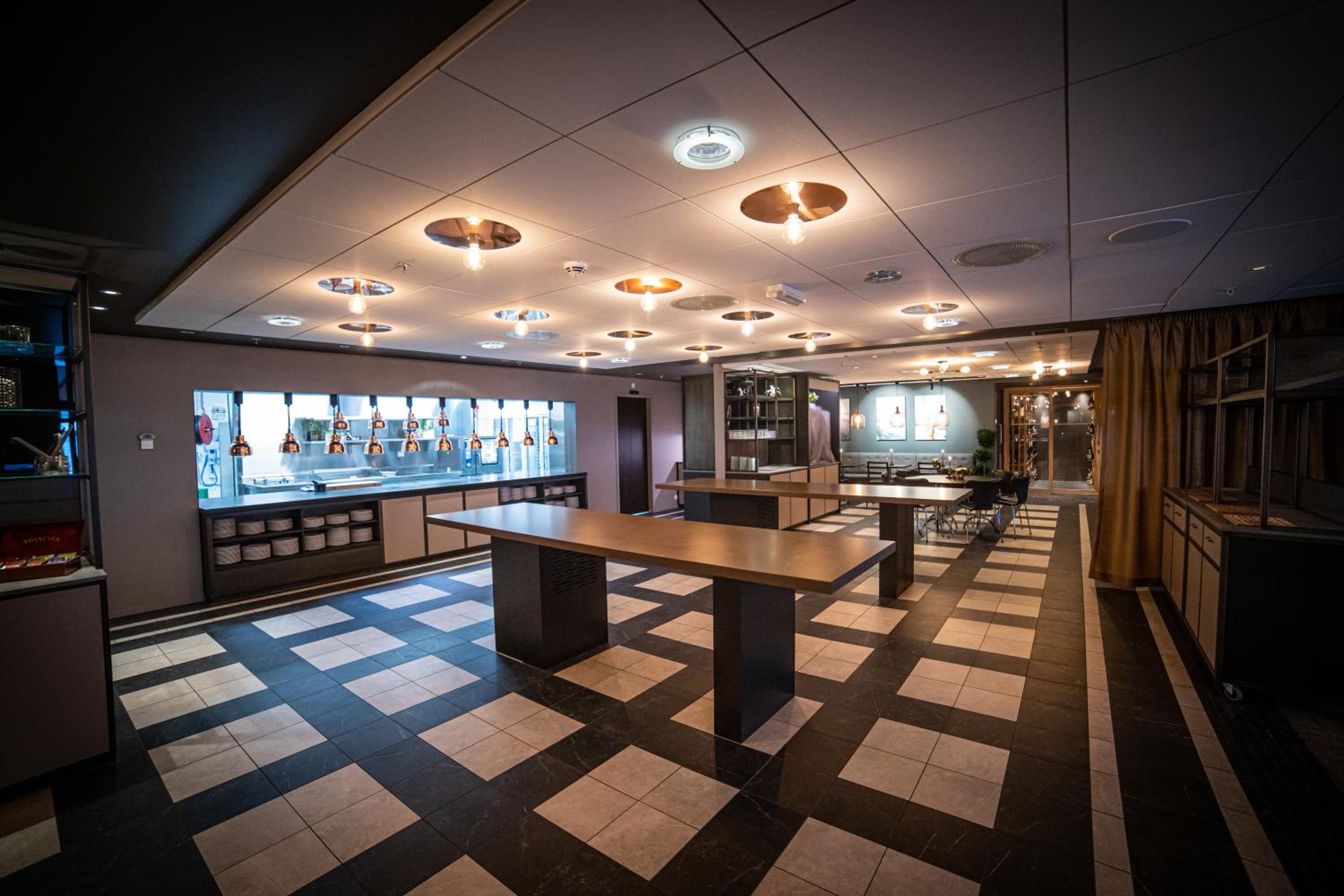 Stord Hotel 10/51